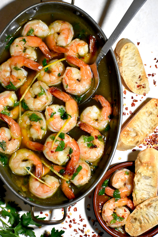 40多道最佳地中海食谱——西班牙蒜虾。