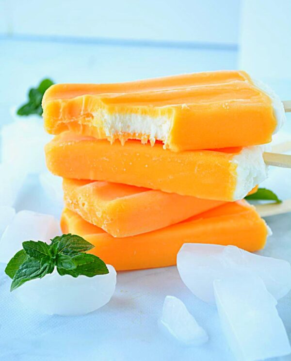 最好的芒果食谱-芒果冰棍。