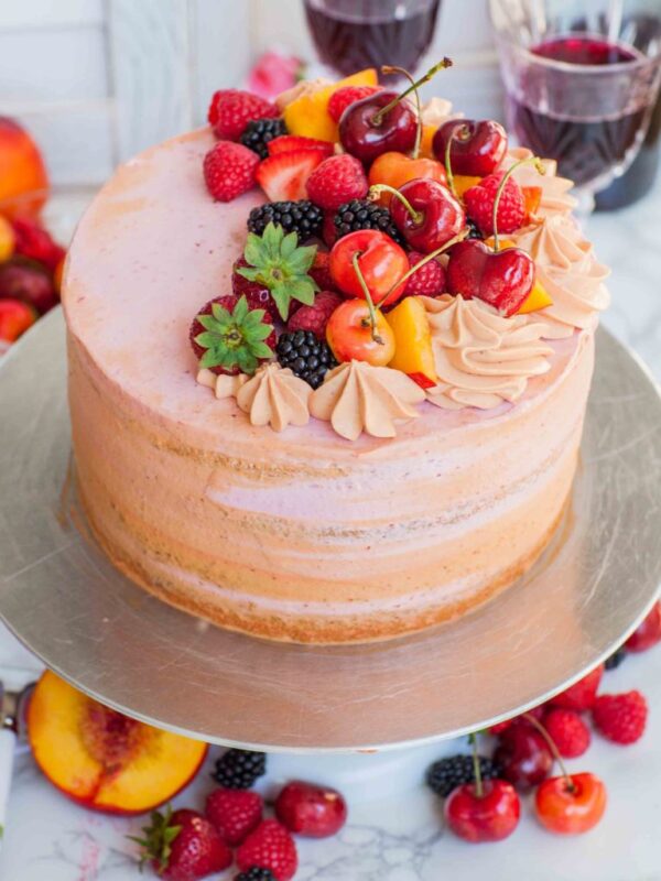 35个最好的蛋糕食谱-夏季水果桑格利亚蛋糕。