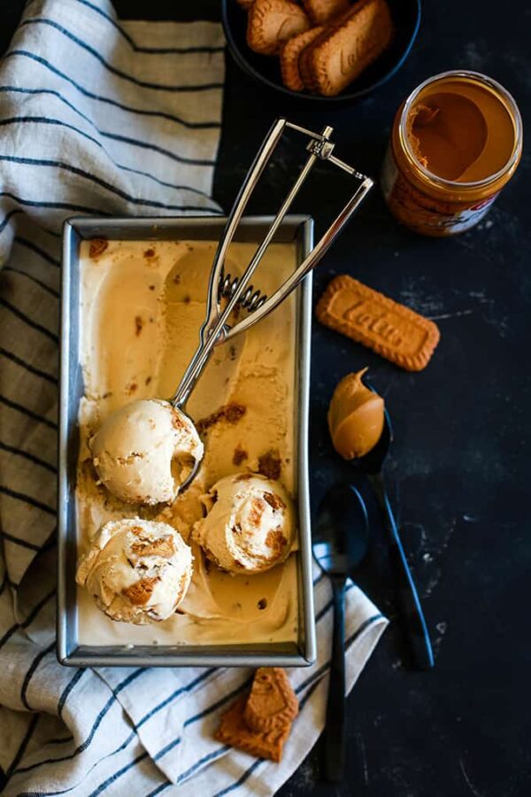 40个最好的甜点食谱-饼干黄油冰淇淋。