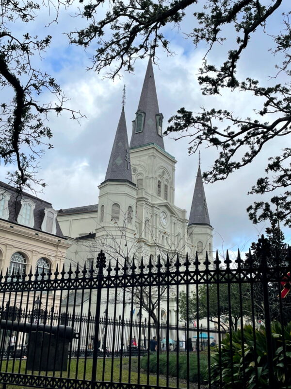 圣路易斯大教堂在新奥尔良。